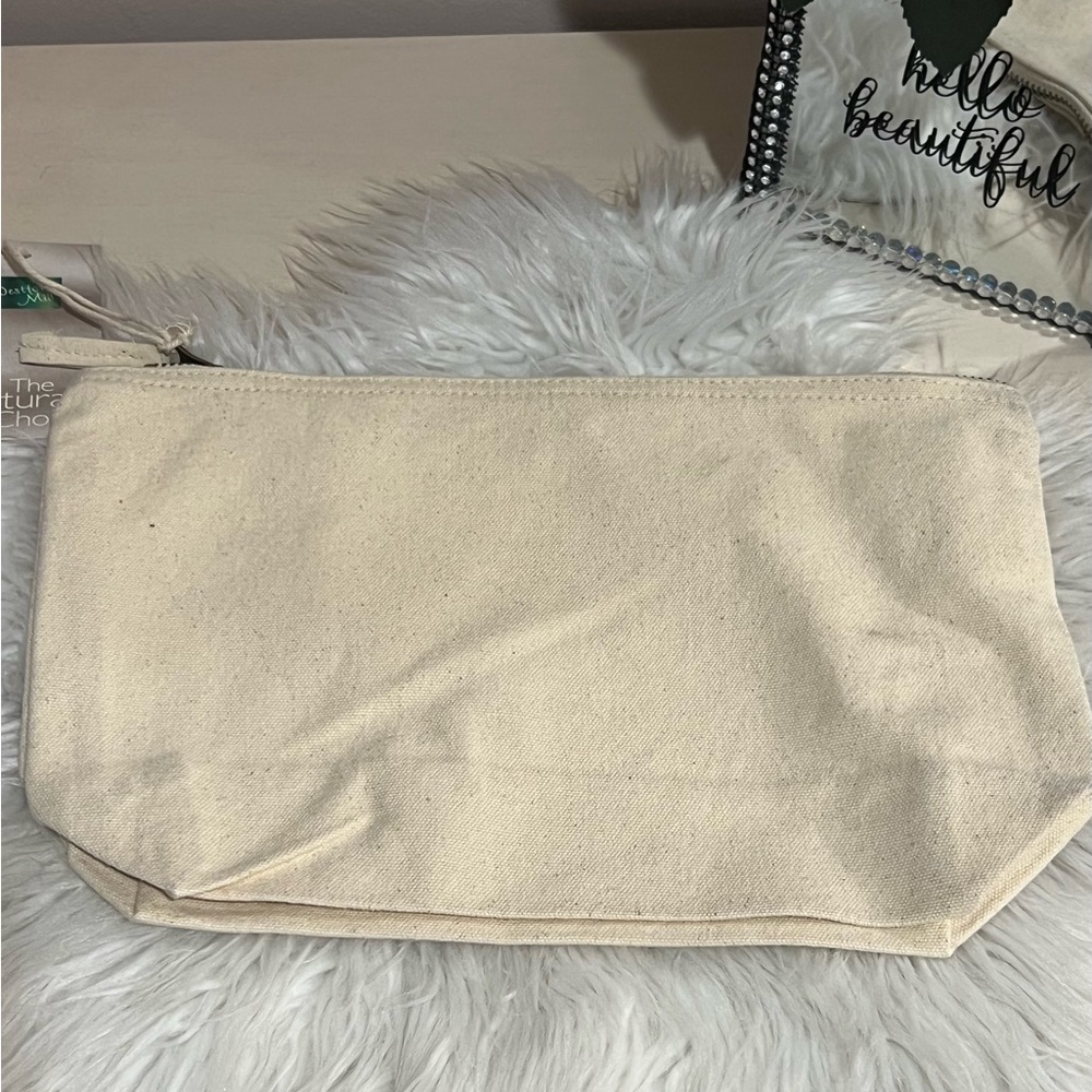 NWT Makeup bags bundle for a Bride and Her Wedding Party! - Picture 2 of 12